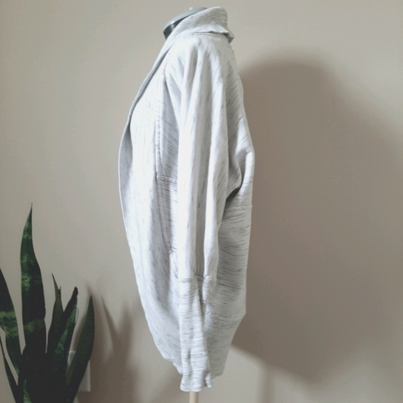 Aritzia Wilfred Diderot Cardigan - Picture 2 of 5